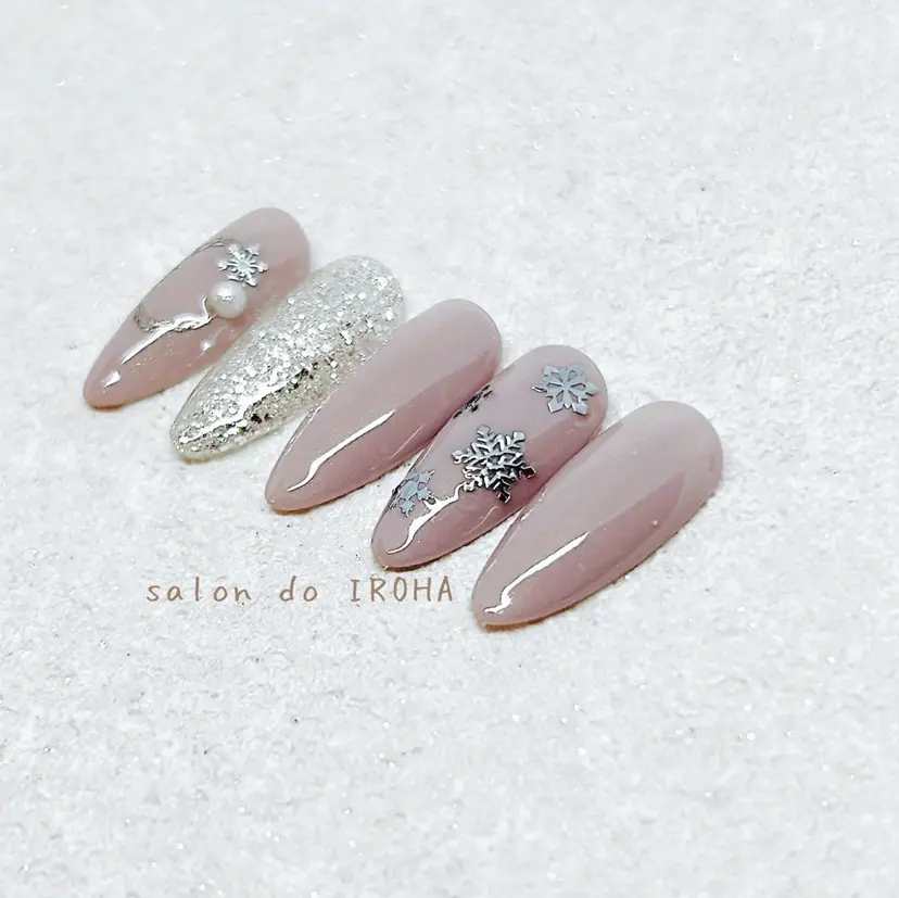 サロンドイロハ e.satoの掲載