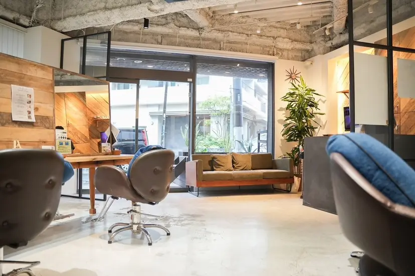 diar／Saori 透明感カラー🤍の掲載