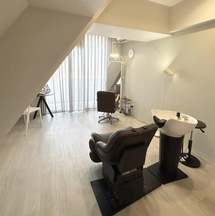 新都心個室サロン/ 古波蔵美奈の掲載