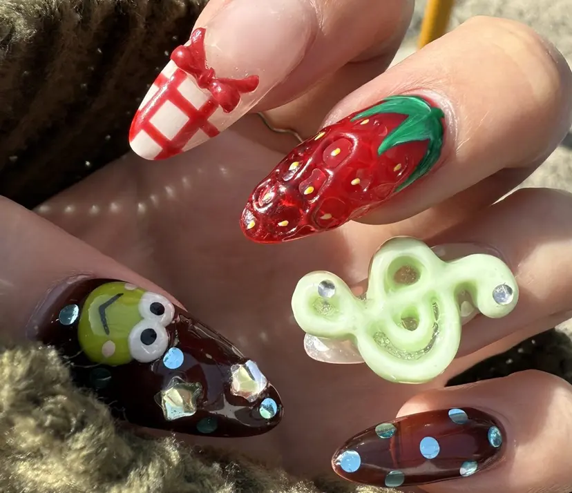 Ray nail natsu🎀の掲載