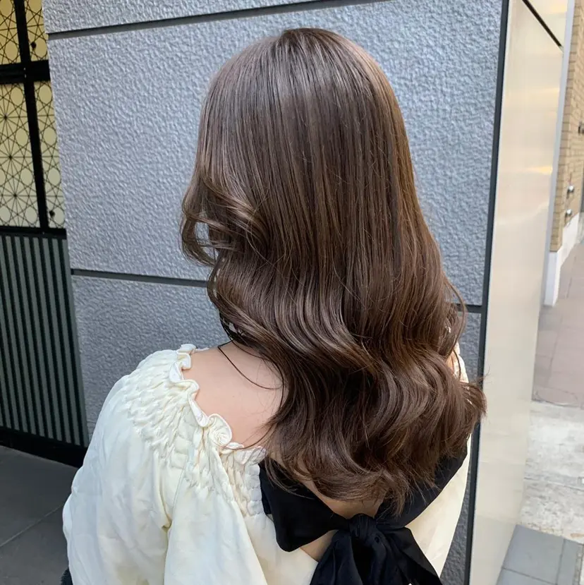 顔周り/透明感カラー /韓国ヘア/TAKUの掲載