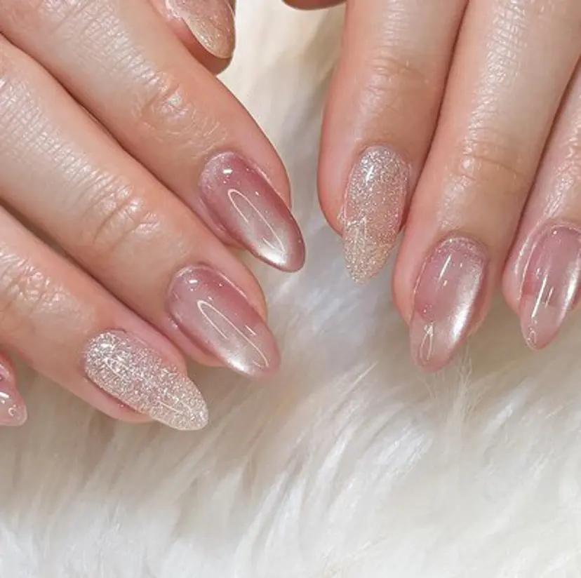 DEE nail moekaの掲載