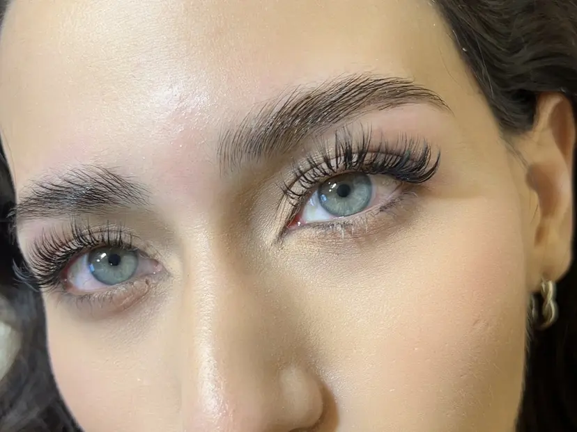 海外風まつげ眉毛 恵比寿｜masayoの掲載