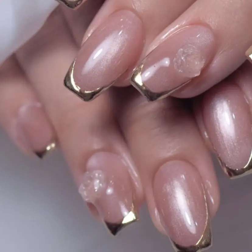 ファーラ ロレインの掲載