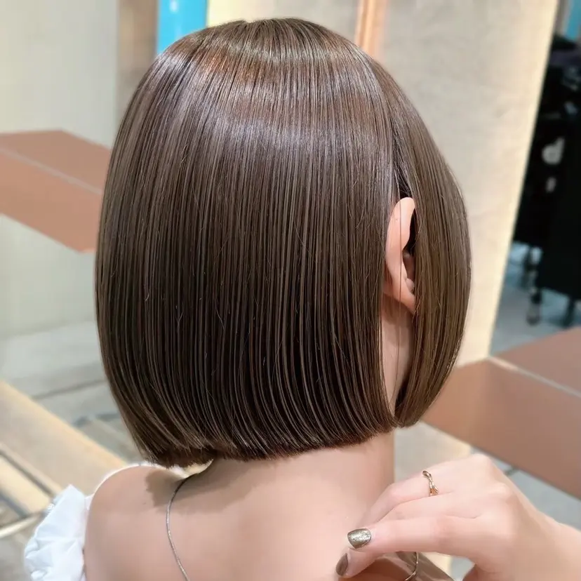 るい/艶カラー/ 暖色カラー/白髪染めの掲載