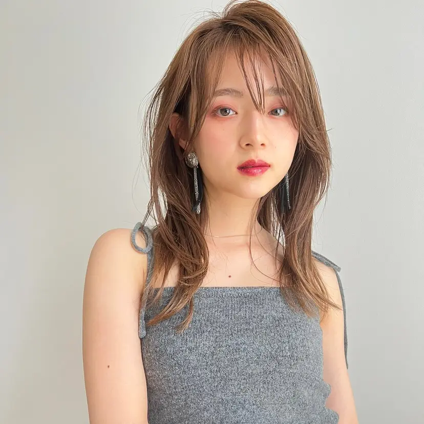 透明感/オリーブ/ グレージュ/YUKAの掲載