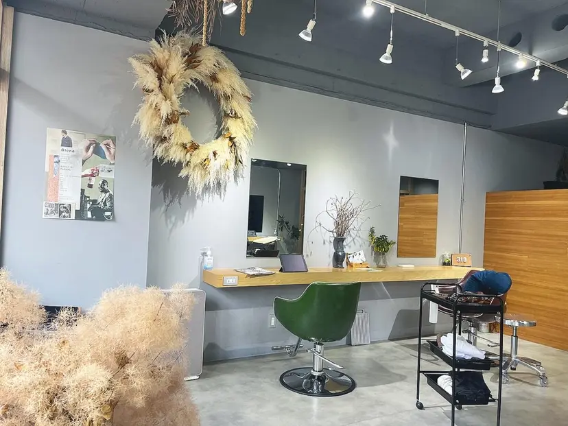 透明感ハイトーン🦄 キラ🌈の掲載