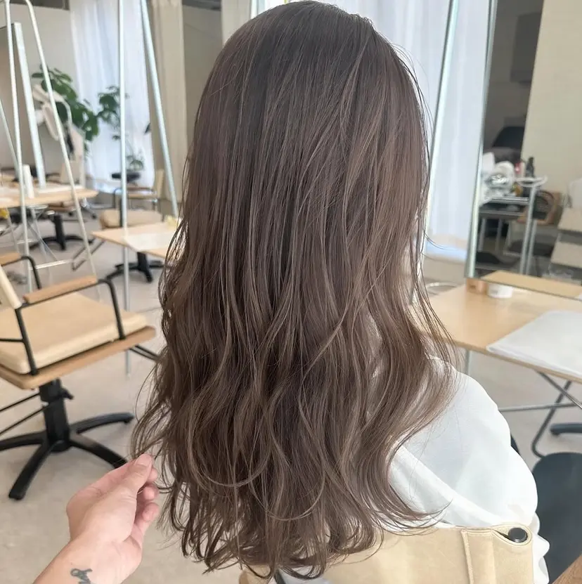 🩵梅田/艶カラー 花音の掲載