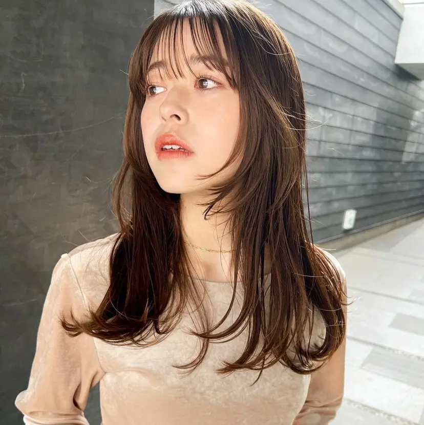 吉田勇人🩶レイヤー •透明感カラー•暗髪の掲載