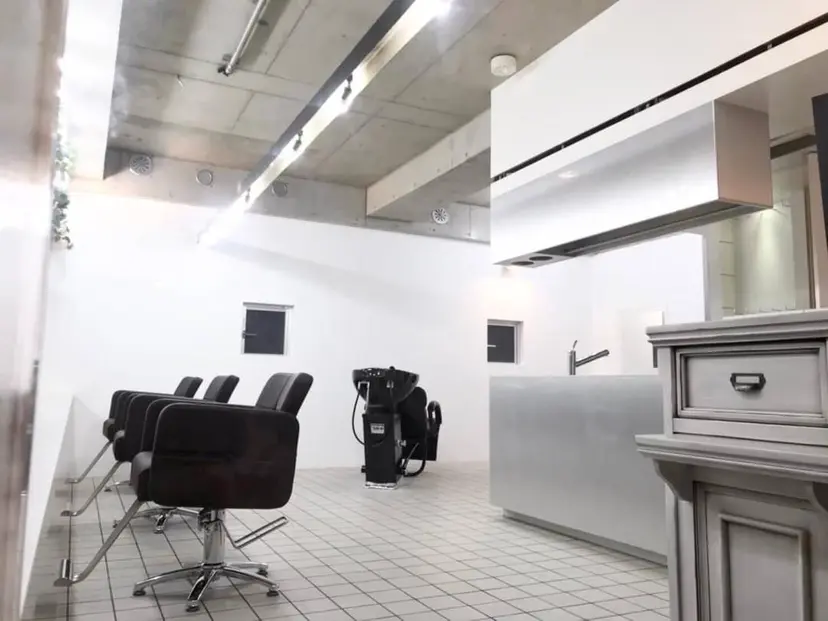 エクステ LuciA\5900の掲載