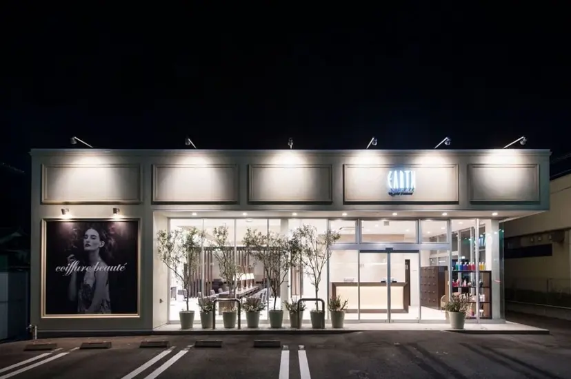 鈴木 万里奈の掲載