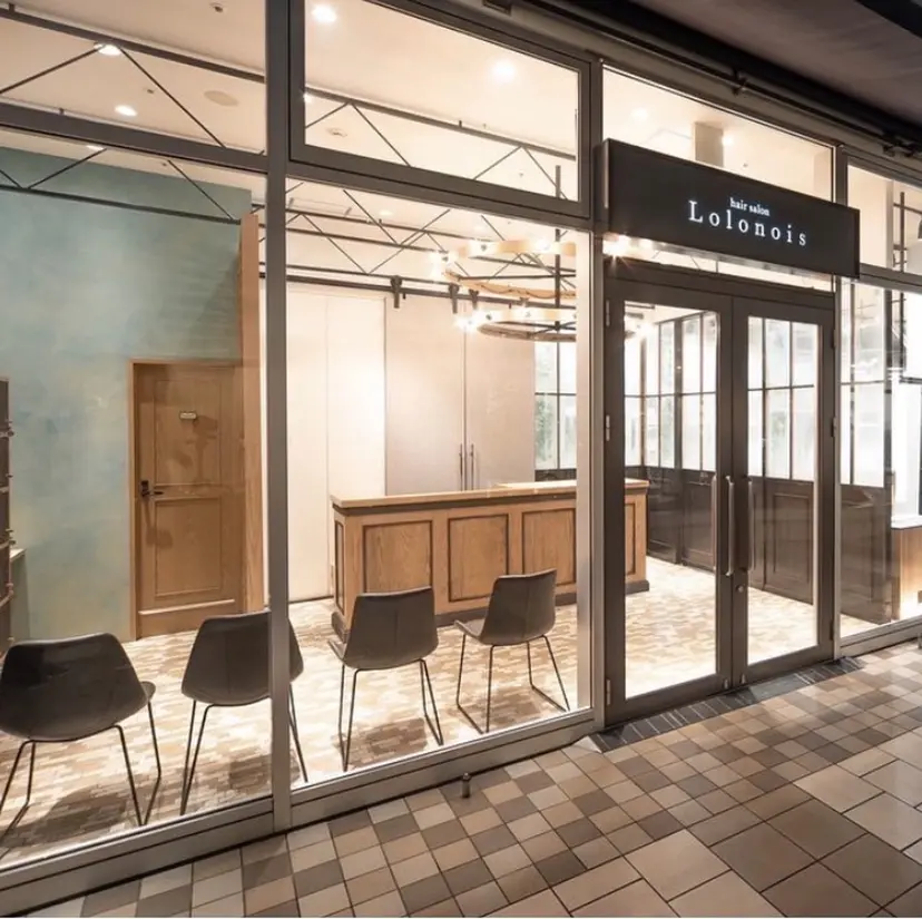 レイヤーカット /momocaの掲載