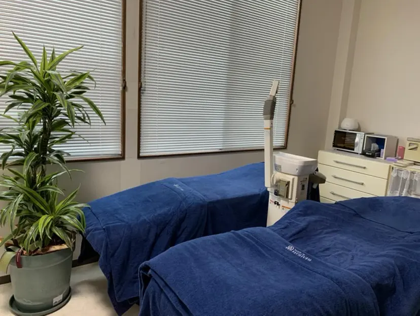 サロンドフルベール 天神町の掲載