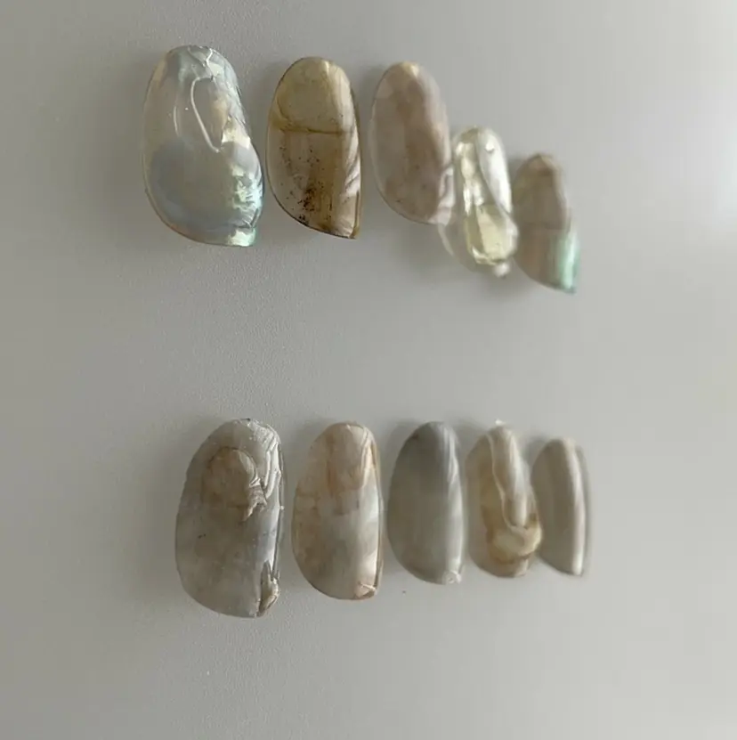 Dubhe Nail Risaの掲載