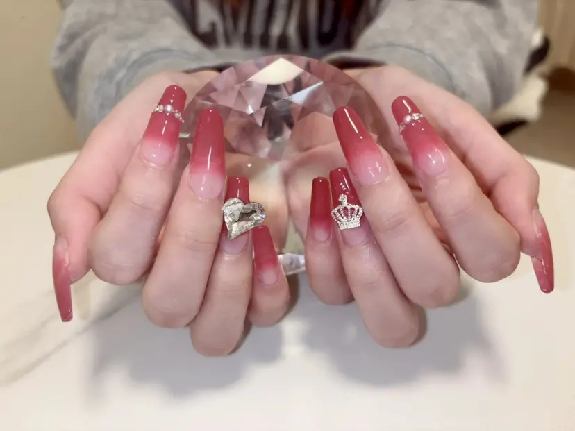 バストアップサロン LUNAの掲載