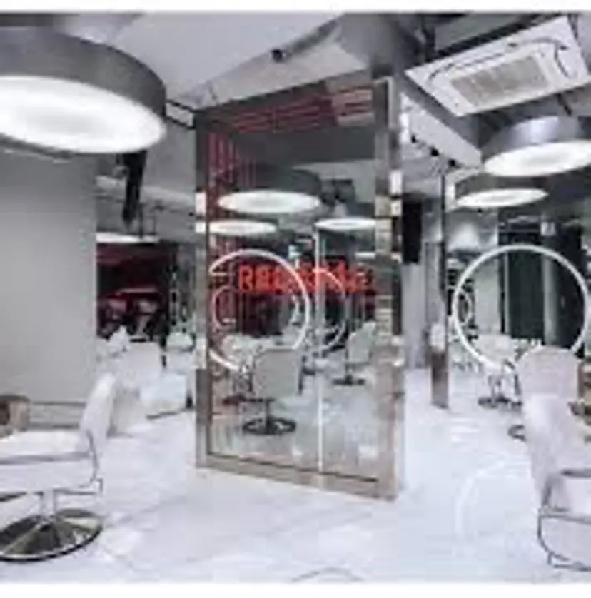 maya/レイヤー カット/ミインパーマの掲載