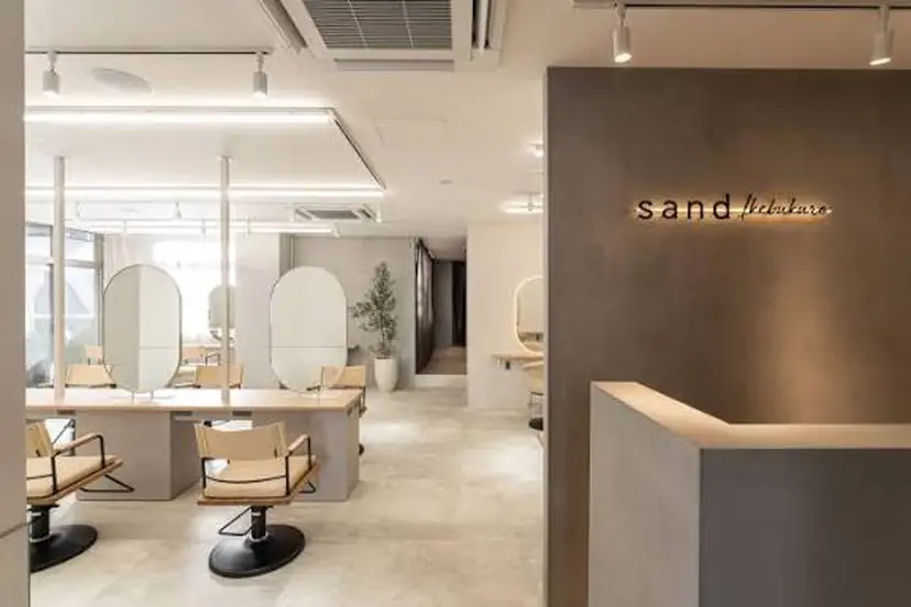 ハイトーン／bob 美容師🧁SONAの掲載