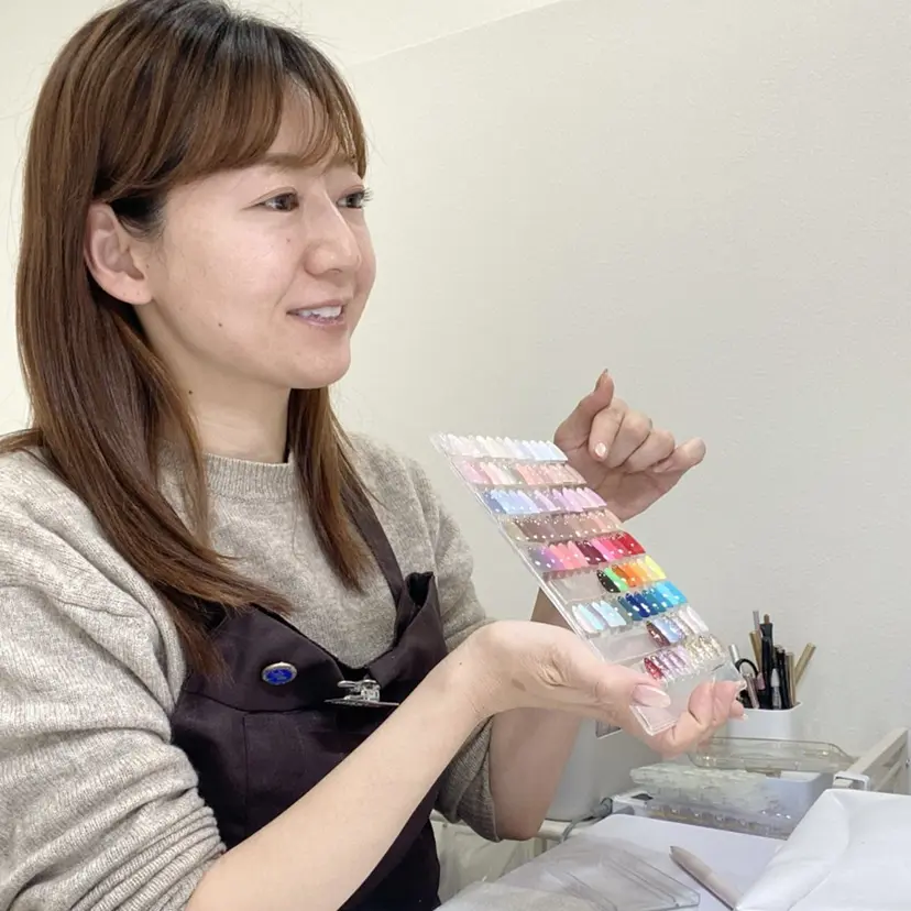 4週間長持美フォルム HITOMIの掲載