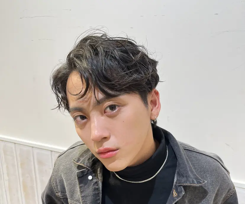 🦕望月渉🦕 パーマ🌪️ブリーチの掲載