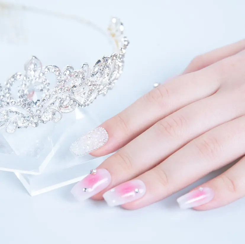 I naiis ちなつの掲載