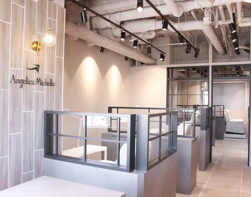 束感マツエク 弥の掲載