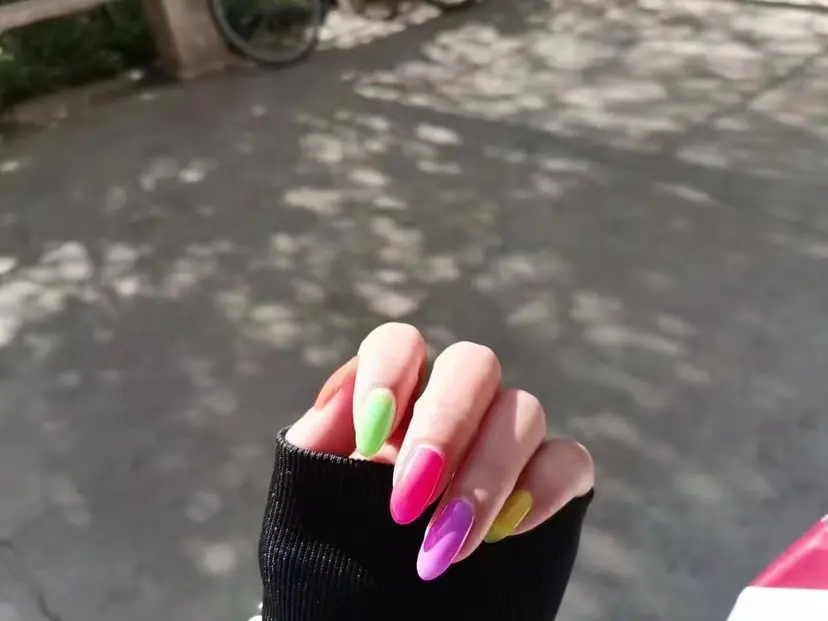 エクラ はるの掲載