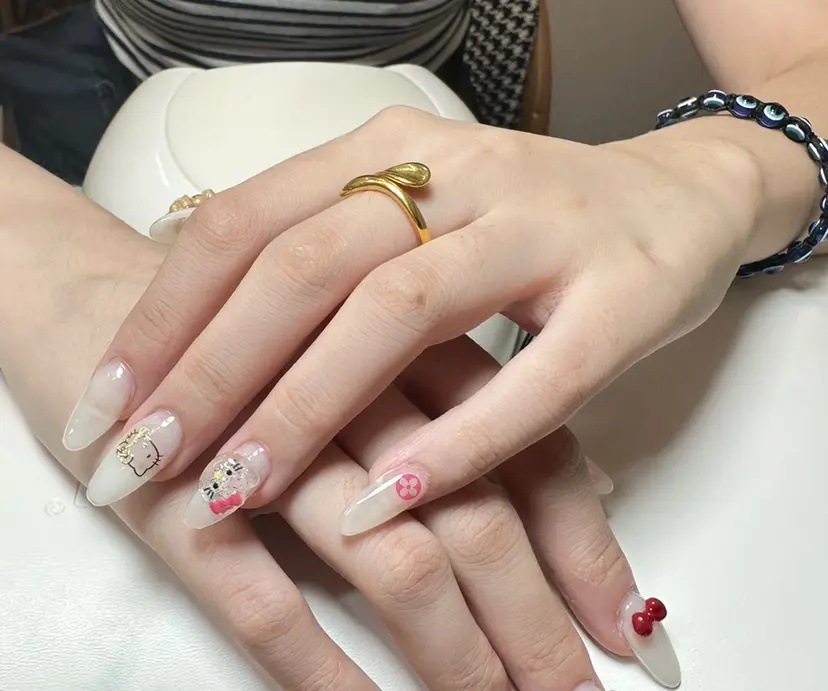 LUNA Nailの掲載