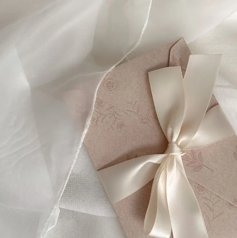 asuka‪‪‎🤍 Lita 1Fの掲載