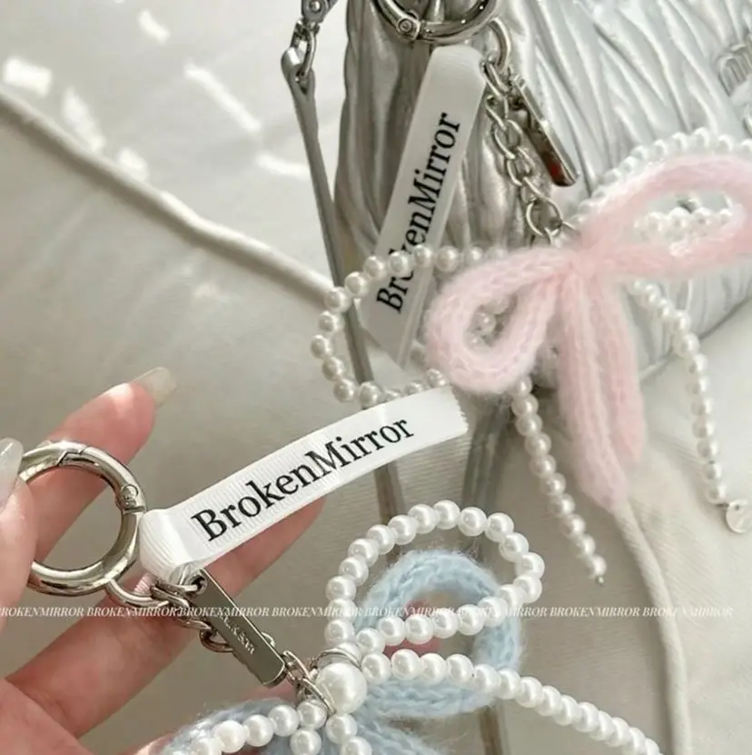 MAYU/ハイトーン /レイヤーカットの掲載