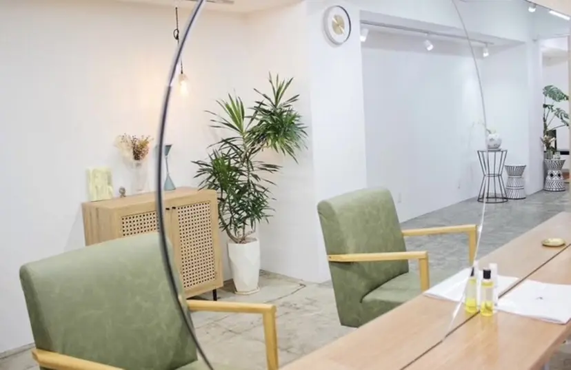 古松佳々里 ボブパーマ暖色カラーの掲載