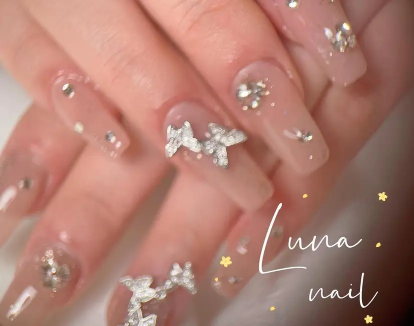 luna nail ＆eyelashの掲載