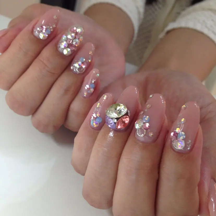 秋元 悠起子の掲載