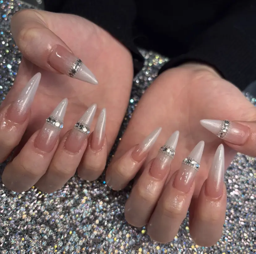 CRAZY NAIL'Sの掲載