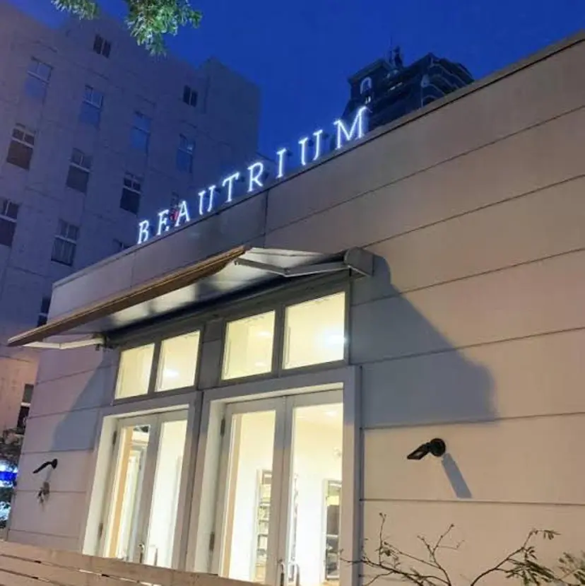 ショートカット／ 明千の掲載