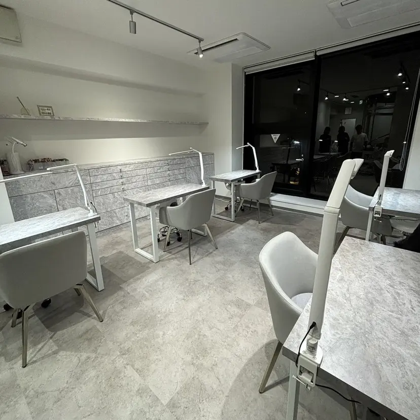 IROHA NAIL 真結子の掲載