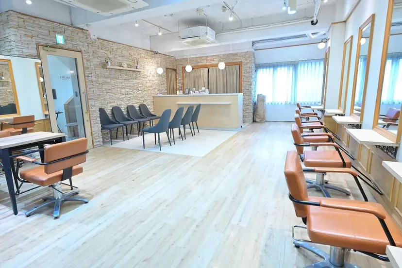 髪質改善艶髪✂︎小寺 透明感カラーの掲載