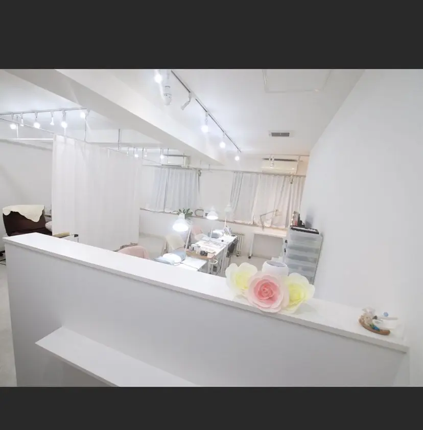 Max salon Eyelashの掲載