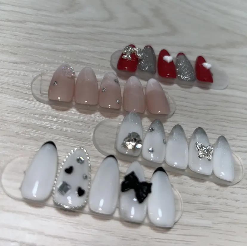 CHIMNEY ♡ﾈｲﾙ耳ツボの掲載