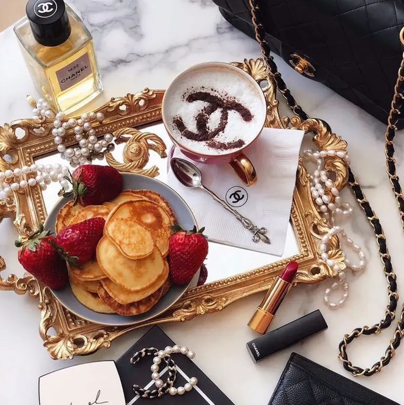 TIENA🌻 AKIKAの掲載