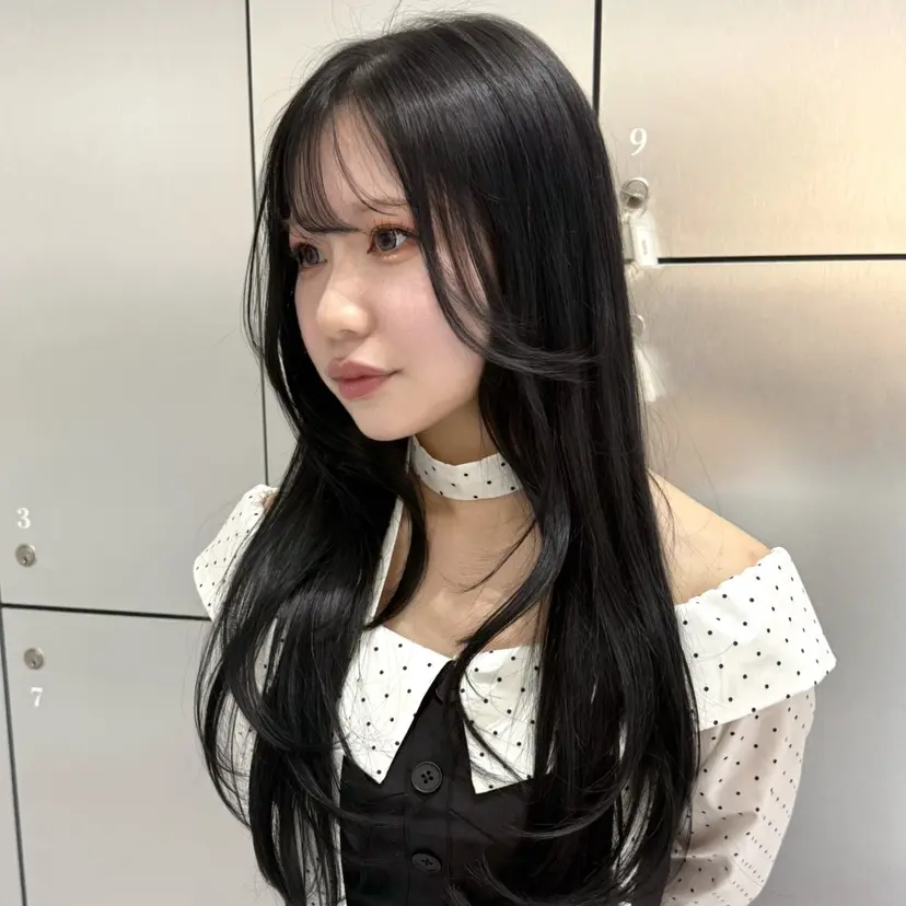 鍋田/ vivie/ 縮毛矯正/レイヤーの掲載