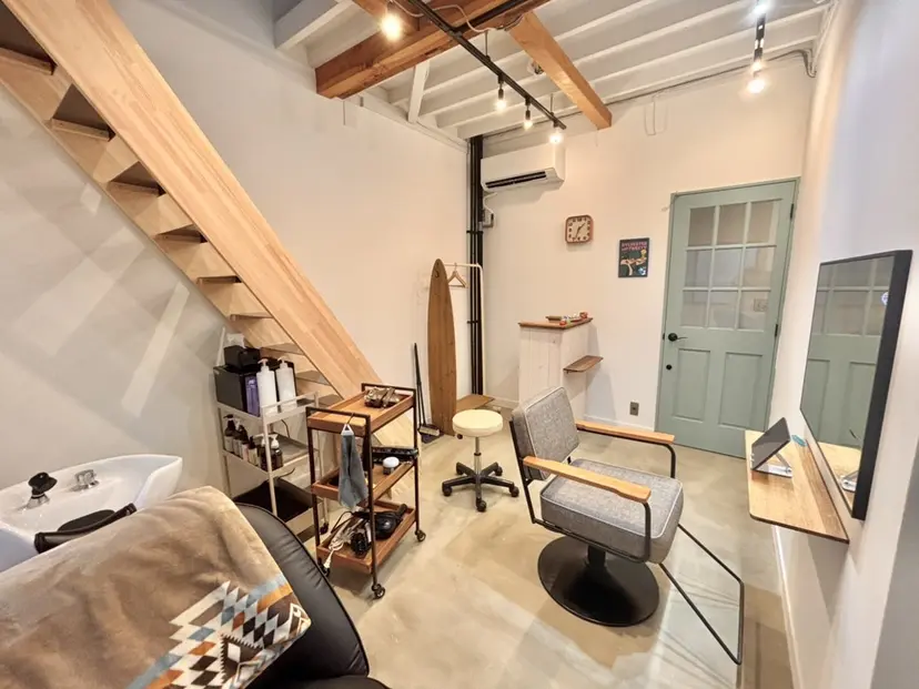 n1/4個室サロン/ 白髪ぼかし/MAMIの掲載