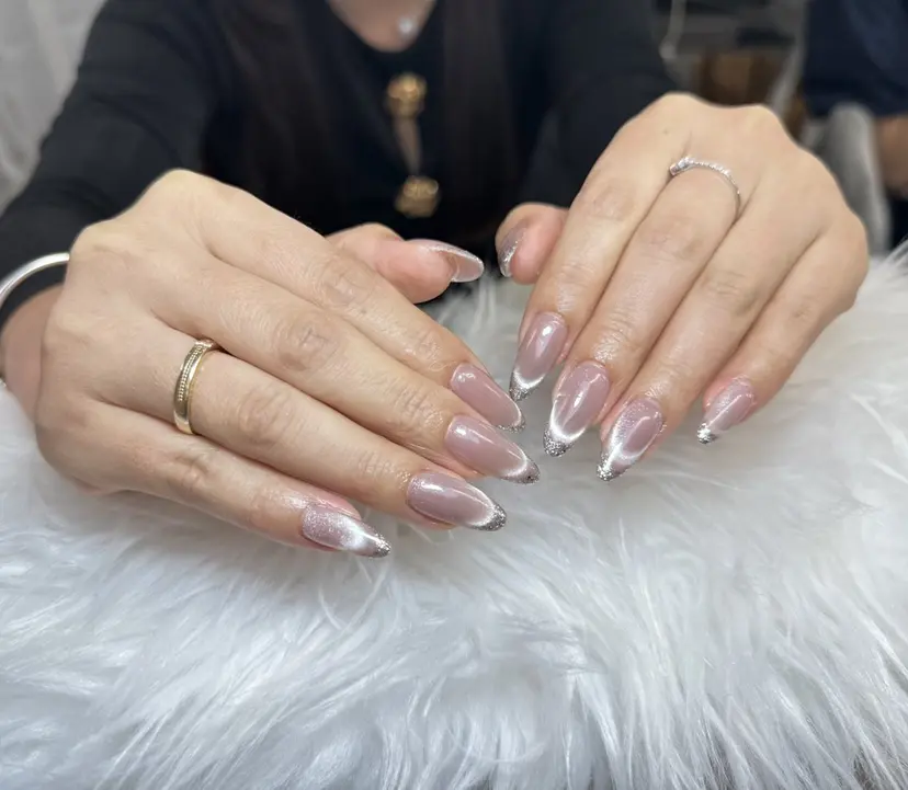 レイナ ネイルの掲載