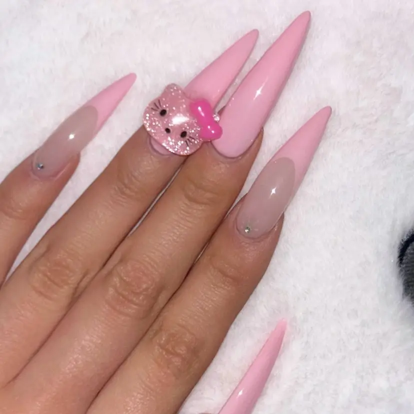 IROHA NAIL 愛音の掲載