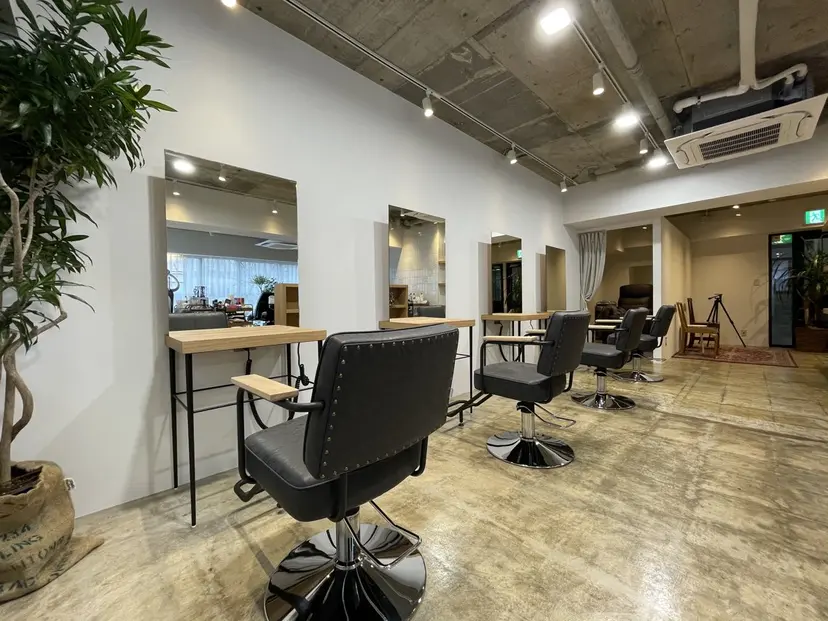 山崎 彩音の掲載