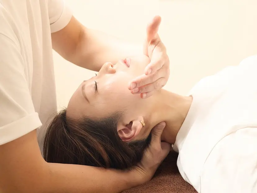 THE NECK× サロン堂京橋の掲載