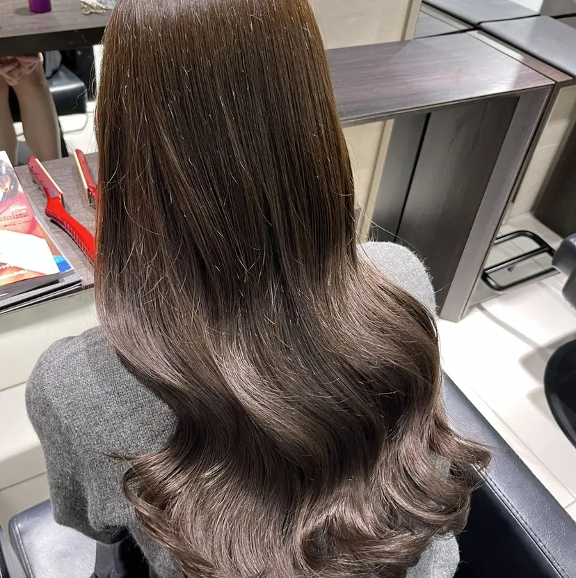 岩月ちさと まつ毛/カラーの掲載