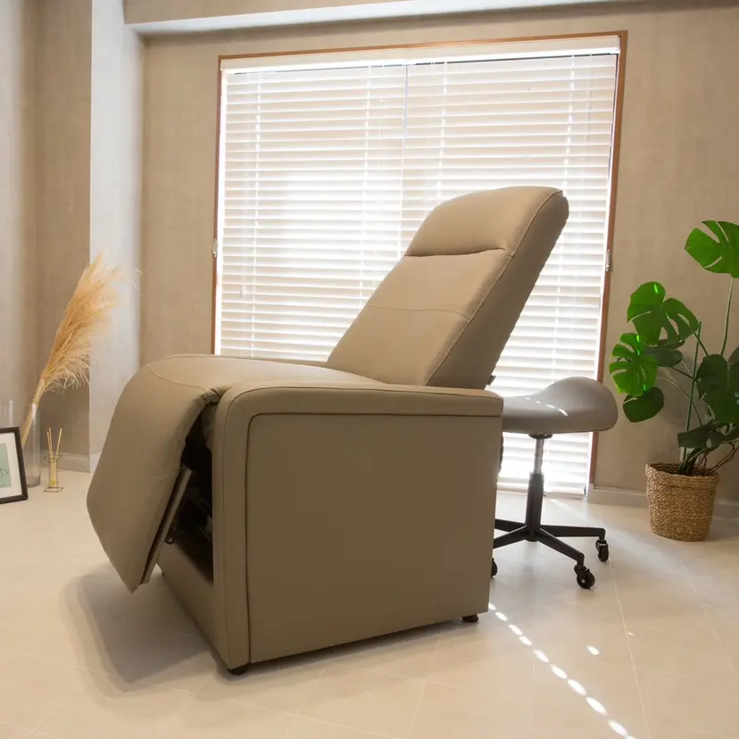 atelier7. スタッフの掲載