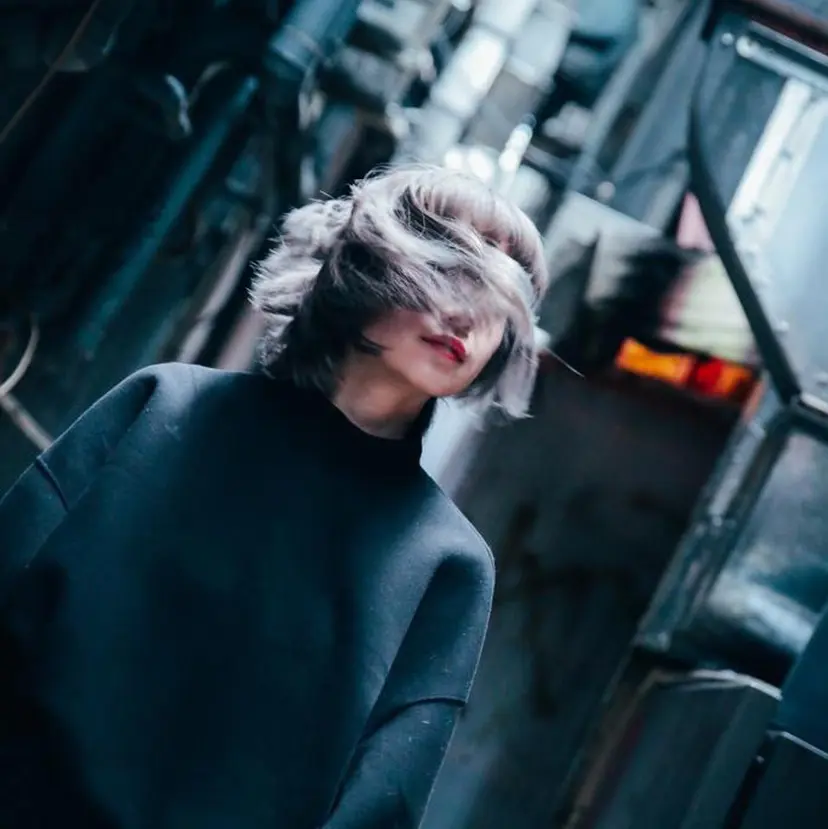 西山祐生/ハイトーン /ケアブリーチ/艶髪の掲載