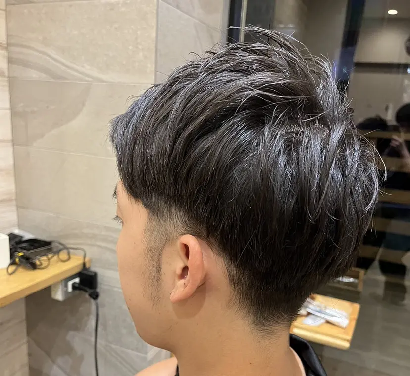 ヘアメイクアクト都賀 國吉の掲載