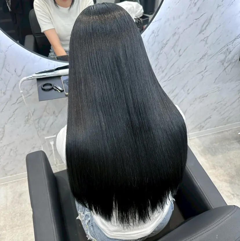 레온⋆✦ Leon 透明感✨️Colorの掲載